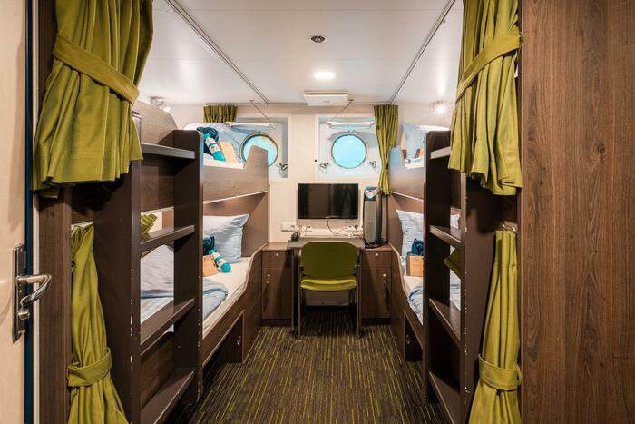 Oceanwide Expeditions, Ortelius, Quadruple Porthole 05 ©Olaf Kramer - Oceanwide Expeditions.jpg